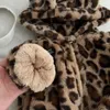 Giacche 2024 Fashion Children Girl Leopard Coat 0-5 anni Giacca in pile con cappuccio con cerniera a manica lunga