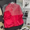 Hemkläder 2024 Autumn and Winter Ice Silk Pyjamas for Girls Lapel Cardigan Women sätter lyx två stycken Fashion Red