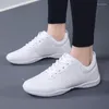 Chaussures de danse 2024 femmes baskets compétitives aérobics doux fond de fitness sportif jazz / carré moderne féminino