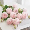 Decoratieve bloemen Kunstmatige zijde Rose Flower Bruid Bouquet Home Decorations Pink Pake Peony Branch Wedding Tafel Decoratie