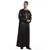 Grensoverschrijdende voorraad Midden-Oosten Omani Robe Mens Polyester Ronde nek Arabisch gewaad mannen Moslimkleding Islamitische kleding 240329