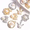 Charms 20pcs Luxury Gold plaqué strass de ramiage incrusté des fleurs de perle couronne pour les bijoux de bricolage faisant des femmes accessoires pour femmes