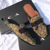 Nuovo stile COAC Samie Slifors Slide Beach Classic Logo Summer Pools Sandal Sandal Sunny Loafer Brown 2024 Luxurys Designer Sandale Cloth Mens Travel Sliders Flat Mule