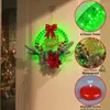 Fleurs décoratives Couronne de Noël Fournitures de décoration LED avec des lumières Porte suspendue Gift Simulation Roard 30 cm Couronnes