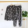 Vêtements à la maison Coral Arloque Vérification de l'automne Pyjamas de flanelle d'hiver pour femmes épais Pyjama chaud pour femmes