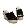 Chinelos lantejoulas de moda altos femininos de verão sapatos de camurça falsa plataforma grossa lâminas sandálias flautas lascas