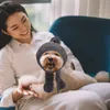 Cappello invernale dell'abbigliamento per cani con sciarpa calda da maglia