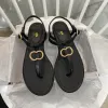 Flip Flops Sandal Designer Travel Slipper Summer Mens Slide Tacco piatto cursori di lusso in pelle moca