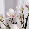 装飾的な花シミュレートされたマグノリアブランチコマーシャルオフィスリビングルームデスクトップホワイエ窓ガーデンコートヤードホームデコレーション