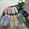 Дизайнеры LP Slippers Top Quality Cashmere Mans Slides Cowhide Womens Sandals Классические мулы с пряжками круглый