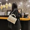 أكياس الكتف Winter Women Lambswool Ins Pu Patchwork Totes Fintage Single Satchel Purse مقبض مقبض الأنيقة