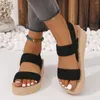 Sandaler 2024 Kvinnors modetrend Anti-glid slitstemtent Pure Black Belt Soft Soled High-Heeled Casual