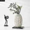 Vases artisanat en céramique vase créatif creux de la fleurs arrangement de fleurs décoration de bureau en porcelaine fleurs artificielles