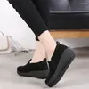 Fitness schoenen plus maat 35-43 vrouwen plat platform munten loafers suede lederen slip op dames veerplaten klimplanten snaker sneaker