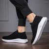 Casual Shoes 2024 bequemer High Man and Womens Classic Sneakers Langlebige weiße flache Leinwand Größe 36-45