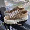 Scarpe designer di lusso Sneaker Sneakers Girls Girls Estate Espadrille Women Buckle Scarpe Booster Outdoor Classic Shoed Casual Shoes