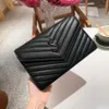 5A Tasarımcı Çanta Lüks Paris Bag Marka Çanakları Kadın Tote Omuz Çantaları Debriyaj Crossbody Cüzdanlar Kozmetik Çantalar Mesaj Bag S570 002