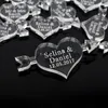 Décoration de fête 50pcs Gravure personnalisée Mr Mme Gold Acrylique Arrow Heart Wedding Table Chocolate Centres de savon décor