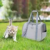 Cat Carriers Pet Carrier Bag med axelband Ventilerad hundresor handväska som bär för utomhusrescampingvandring