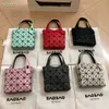 bolsa de grife japonês miyake de tamanho mini quadrado caixa geométrica diamante feminino 2024 nova bolsa de verão