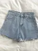 Korean High Tailed Raw Rand Denim Shorts Dames zomer Basic Button Pocket Denim Shorts Street Denim Pant 240321