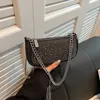 Kvällväska denim underarmsäck för kvinnors nischdesign avancerad y2k kryddig tjej het diamant enkel axel crossbody