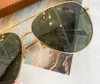 Pilot Navigator Lunettes de soleil Gold Green Lens 40062 Femmes Men Sounges d'été Gafas de Sol Designer Sunglasses Shades Occhiali da Sole UV400 Protection Eyewear