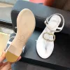 Sandaal Casual Luxe schoenen Flip Flops Walk Hike Outdoor Flat Hasp Slippers Zomer sexy kanaal Zonnige designer Slide Loafers Sandale Mule Mule Women Beach Shoe Sliders