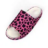Slipare rosa leopardmönster för kvinnor män utomhus strand vader sandaler hem eva non-halp lätt toffel zapatos mujeres