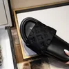 Designers sandaler pool kudde mulor glider platt solnedgång vadderade skor främre remslippare mjukt hushåll lätt att bära stil tofflor
