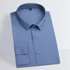 Camisas de vestido masculinas estiram camisa não-ferro de camisa longa colarinho quadrado de colarinho sólido gabinete mole de escritório