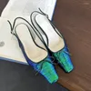 Chaussures habillées paillettes carrés pompes femme sandales de fronde à la mode pour le créateur de nœud sexy élégant Mule à talon bas brillant