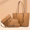 Sac féminin à tendance Vintage Lady épaule à main 2024 Nouveau style de grande capacité Élégant ensemble 4 pièces avec embrayage assorti