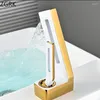 Grifos de lavabo de baño Basina de cascada y mezclador de agua fría grifo de diseño creativo de diseño torneira banheiro