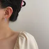 Nouvelles boucles d'oreilles à aiguille en argent à la mode unique et haut de gamme de conception de pierre de zircon Bloc Simplicité Couleur de coloration des femmes 3pd4