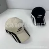 Boll Caps Designer Spring/Summer B Family Duck Tongue Hat 24 Ny Sunshade Baseble Baseball Color Block Men Summer Simple VE41