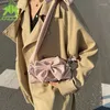 Axelväskor vinter fast färg pärlståg kvinnor handväskor pu läder halvcirkel båge kopplingar 2024 mode kvinnlig underarm
