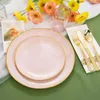 Dince per le stoviglie usa e getta 210pcs Piatti rosa in plastica con set di argenteria dorata include 30pink Dink 30 Dessert 90Gold