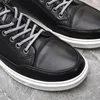 Sapatos casuais grãos de couro completo masculinos de designer respirável