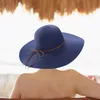 Beretten vrouwen floppy zon hoed zomer wijd rand kap vouwbaar katoenen rietje voor UV Protect Travel vrouwelijke zonnebrandcrème