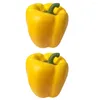 Dekorative Blumen 2 PCs künstlicher Paprika gefälschte Paprika Gemüse Falsch Spielzeug Dekorationen Simulation Schaumkind