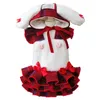 Vestido de natal de animais de estimação fofa xadrez de coelho de cachorro Roupos de cachorro Autumn Winter Wood Hair Red com chapéu Conjunto de duas peças 240402