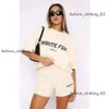 Beyaz Foxx T Shirt Kadınlar Yeni Tasarımcı Terzini Kadın Moda Sportif Eşleştirmeler Set Set Uzun Kollu Kazak Jogging Suit 785 Kapalı Whiteshoes Gömlek