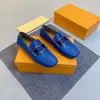 13 modell lyxiga män casual loafers bekväma läder klänningskor män sneakers 2024 ny vår man han promenad loafers casual slip på män designer loafers skor