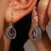 Dangle Ohrringe Frauen gefärbte Kristallohr Haken Wasserdropfen -Form Stecher Anhänger Schmuck Elegante Hochzeitszubehör