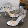 Sukienka Buty Silver Bling Crystal Sexy Sandals for Women Otwarty palec podnastkowy Pasek Krzyżowy Wedding Wedding Wedding Wedding