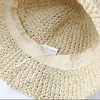 Bérets Summer Suns Suns Femme Paille Crochet Boho Flower Bucket Hat pliable Panama Cap UV Protection Outdoor Travel Beach Lady Visor