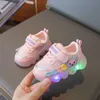 HBP non brand illuminato 2024 primaverila primaverile e scarpe da passeggiate per ragazzi fumetti a maglie scarpe per ragazze sola scarpe da passeggio sola sola