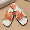 heta försäljning kvinnor nya anländer platta tofflor banor öppen fyrkantig tå hög kvalitet äkta läder utanför promenad klassisk stil kvinnlig designer flip flops