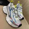 2024 Yeni Kadınlar Erkekler Günlük Tasarımcı Ayakkabı Track 3xl Phantom Spor Kek Pembe Naylon Mesh Neon Sarı Mavi İzler Gül Altın Üçlü Siyah Koşucular Büyük Düz Sole M55